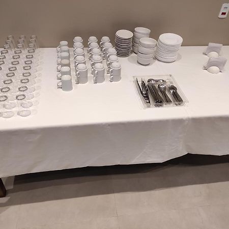 Liv Hotel Pôrto Ferreira 外观 照片