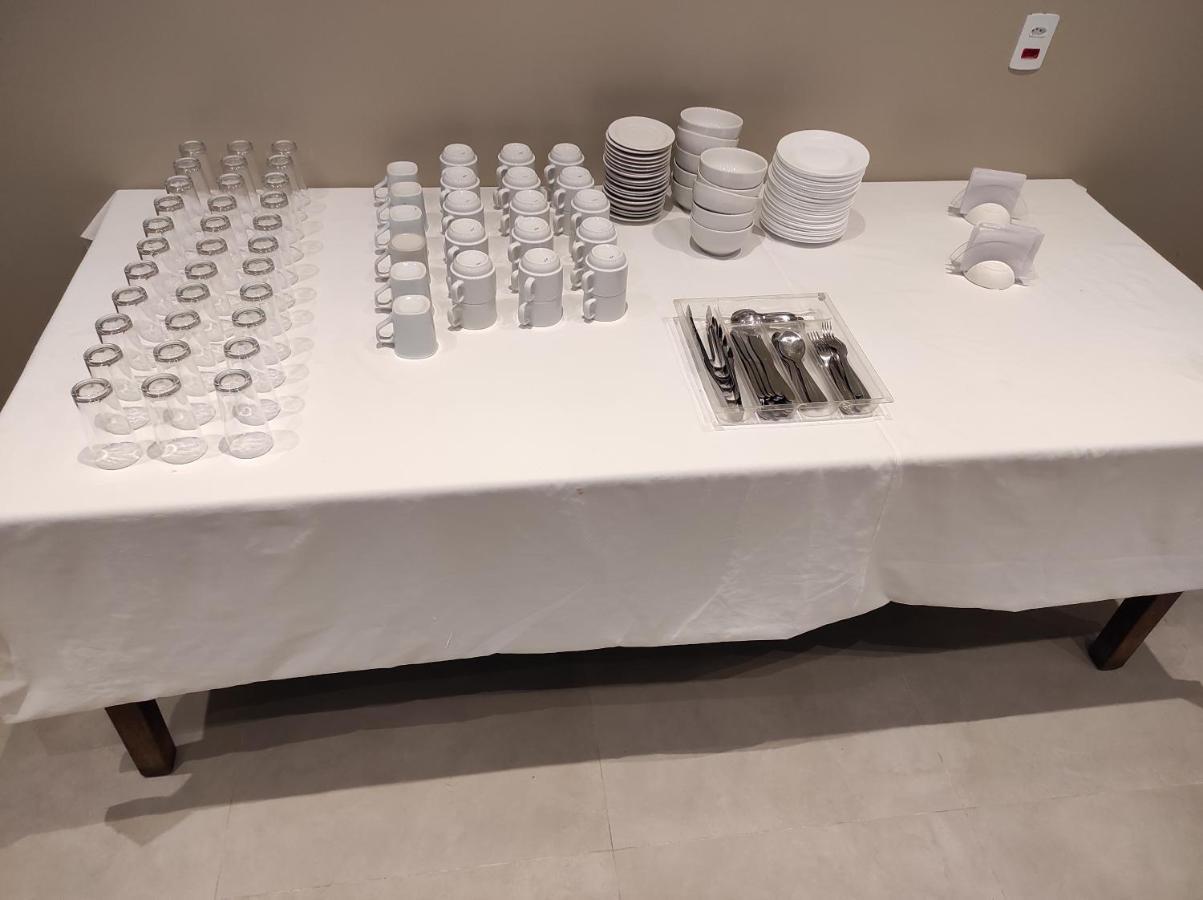 Liv Hotel Pôrto Ferreira 外观 照片